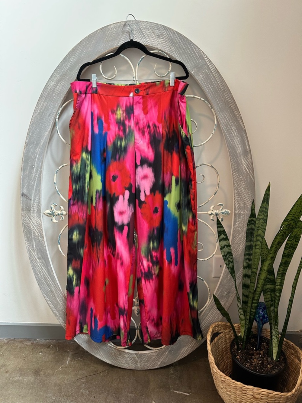SHEIN Vibrant Pink Multi Watercolor Wide-Leg Pants